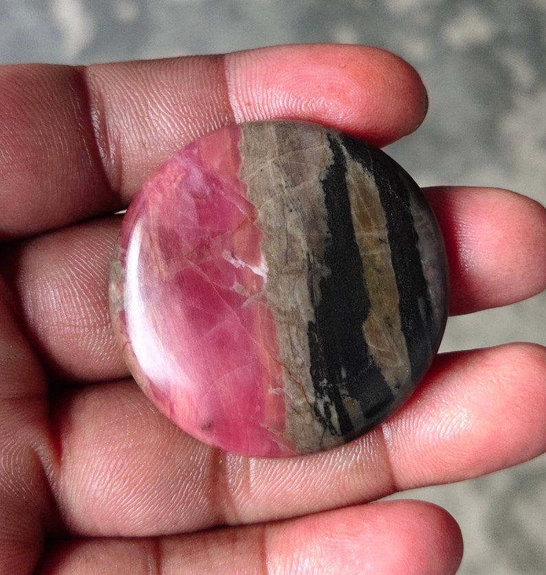 Natural pink Rhodonite cabochon,40x40mm,123.80cts....#6181
