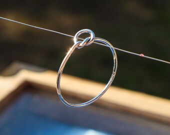 THIN SILVER Knot RING - Unique Style Ring - Dainty Silver Ring - Ring For Girlfriend - Silver Band Ring - Sterling Silver Ring
