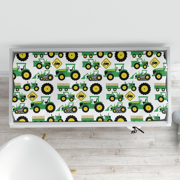 Tractor Changing Pad Cover, Tractor Nursery Decor, Baby Boy Changing Pad, Farm Changing Pad Cover, Farm Nursery Decor, Changing Pad Boy