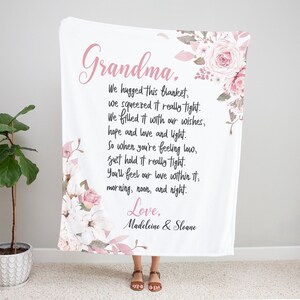 Christmas Gift For Grandma, Personalized Grandma Blanket, Blanket For Grandma, Gifts For Grandma, Grandma Gift, Custom Family Gifts, Pink