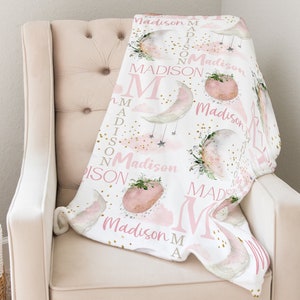 Personalized Moon Blanket, Baby Name Blanket, Baby Girl Blanket, Baby Shower Gift, Personalized Name Blanket, Toddler Blanket Moon And Stars