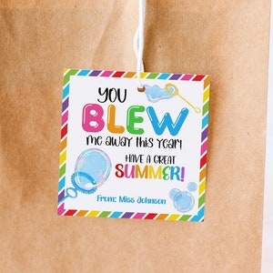 Etiquetas de burbujas de fin de curso, etiquetas de burbujas de verano, "Me impresionaste este año", etiquetas de regalo imprimibles para compañeros de clase, etiquetas de verano editables para descargar