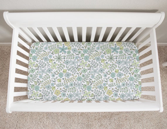 Greenery Crib Bedding Set Baby Girl Crib Bedding Greenery Nursery Botanical Eucalyptus Crib Gender Neutral Floral Crib Bedding Green Etsy Canada