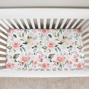 Floral Crib Sheets Girl, Floral Crib Bedding, Floral Nursery, Pink Crib Sheet, Pink Crib Bedding, Baby Girl Crib Bedding, Girl Baby Bedding
