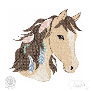 馬の刺繍デザイン、羽付きポニー インディアン ボヘミアン モチーフ、機械刺繍デザインのパターン、pes、hus、dst、exp インスタント ダウンロード