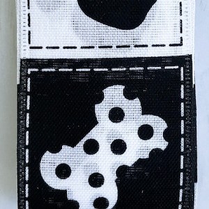 Black and White Bone and Paw 5 YARDS-2.5&quot; Wide Wire Edge Ribbon