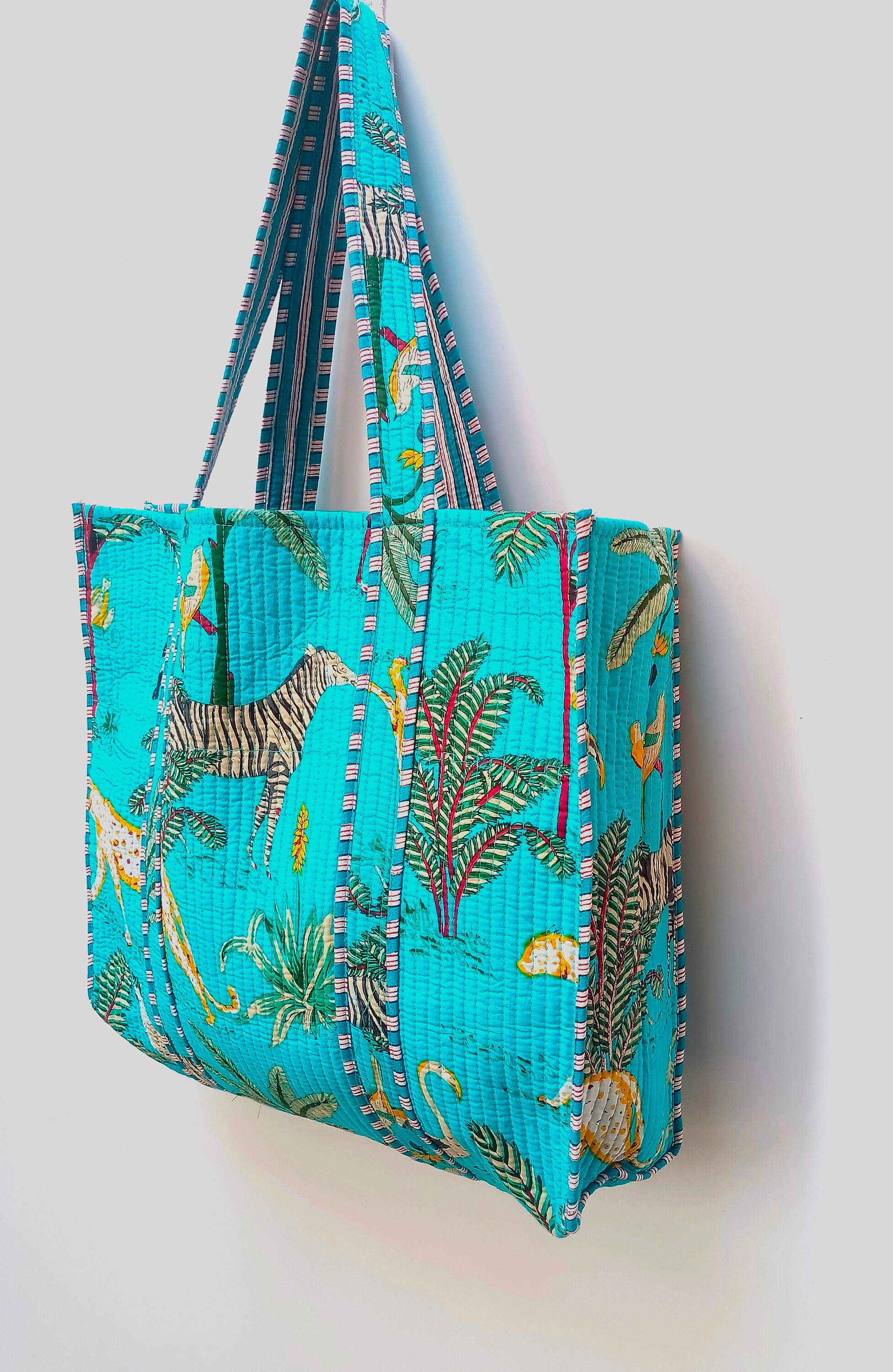 Indische Handgefertigte Kantha-Decke – Baumwolle, 228x152 Cm, Indigo Fisch-Design, Als Überwurf Oder Tagesdecke
