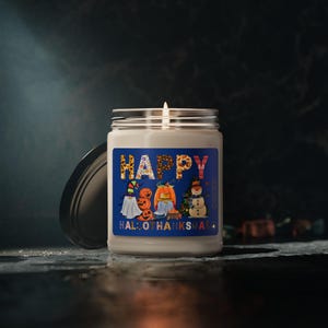 Sojakerze, Happy Hallowthankmas Kerze mit niedlichen Gnomen, Weihnachtskerze, Urlaubskerze, Duftkerze, Winterkerze