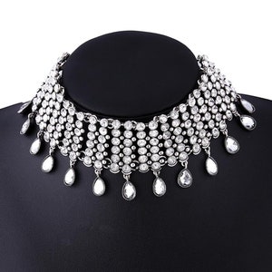 Silver Rhinestone Choker: Sparkly Crystal Fashion Necklace