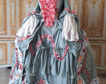 Robe à la Française Madame de Pompadour