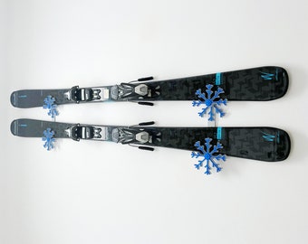 Schnee Ski Schneeflocken Form Wandhalter, Ski Wandhalter (Display, Aufhänger)