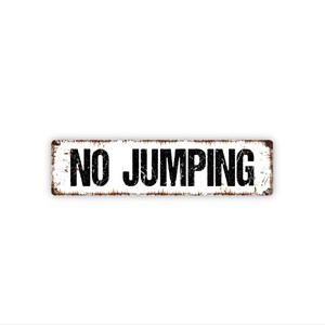 No Jumping Sign Metal Wall Decor Pool Rules Safety Notice for Swimming Pool Deck Spa Area Gift Sign