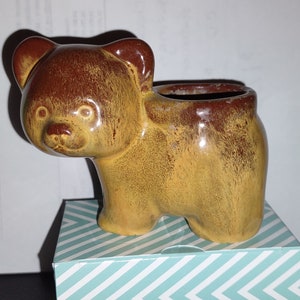 Nikodemus #142 Björnplanter - Tandpetarhållare - Tändstickshållare Ferro-Stone Ceramics