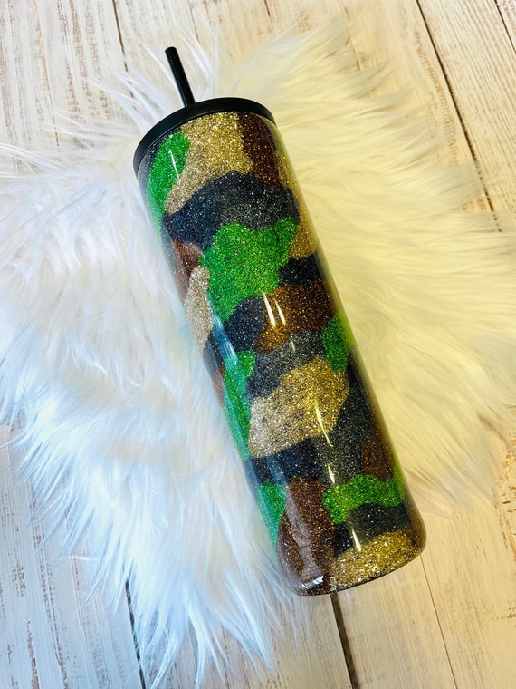 SIMPLE MODERN 28 Oz Camo, Camouflage, Pick Colors and Decal Custom,  Personalized, Glitter Water Bottle Tumbler Cup, Customizable 