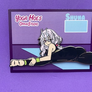 Houes de yoga - Shuna - CONTENU ÂGE -