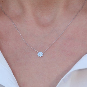 Collar de diamantes de trébol / Collar de trébol de cuatro hojas / Collar simple / Colgante de collar diario / Regalo de cumpleaños / Regalo de aniversario