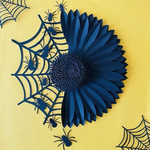File digitale SVG, modello di girasole di carta, decorazioni di Halloween, decorazioni spettrali, lavoretti di Halloween, lavoretti con fiori di carta, decorazioni fai da te, lavoretti autunnali