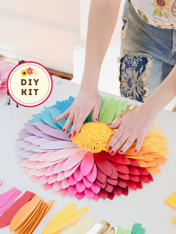 DIY Large Paper Flowers – Craft Box Girls