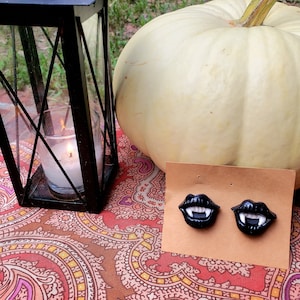 Black Vampire Lips Stud Earrings