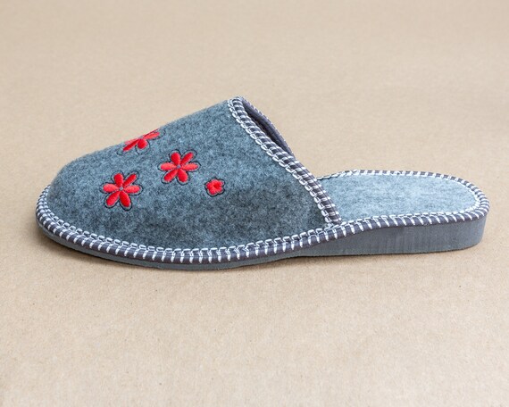 Cheap ladies deals slippers uk