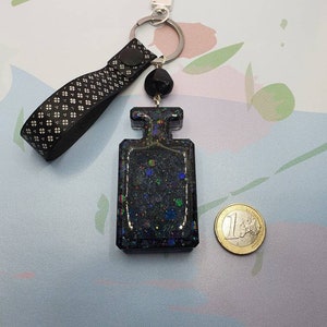 Shaker Perfume Bottle with Crystals, kawaii keychain, handmade gifts, bagcharm, charm, ribbon key fob, black and silver, new