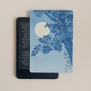 Japanese Blossom Themed Kindle Paperwhite Case Insert | Kindle Accessories | Accessories for Kindle | Bookish Case Inserts | E-reader Insert