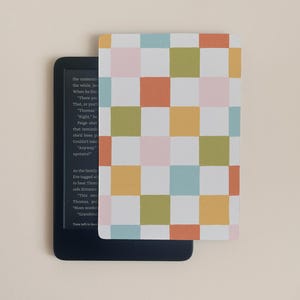 Gridded Bright Kindle Paperwhite Case Insert | Kindle Accessories | Accessories for Kindle | Bookish Case inserts | E-reader inserts | Books