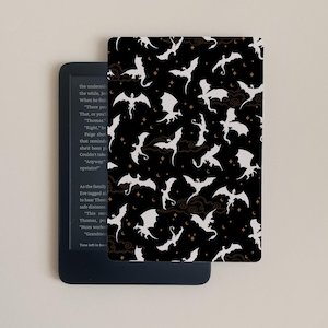 Fantasy Kindle Case insert | Dragons | Kindle Paperwhite Case Insert | Kindle Accessories | Bookish Case inserts | E-reader insert | Fantasy