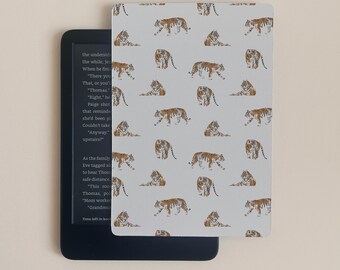 かわいいトラのイラスト入りKindle Paperwhiteケースインサート｜Kindleアクセサリー｜Kindle用アクセサリー｜ブックケースインサート｜電子書籍リーダー用インサート