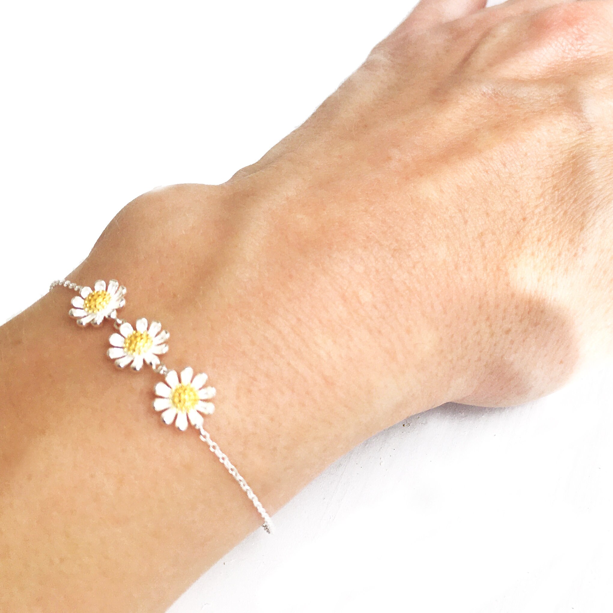 Sterling Silver Daisy Bracelet Triple Flowers Delicate Chain Etsy New Zealand