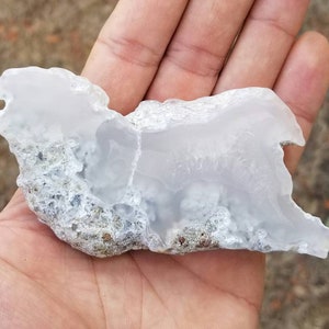 Clear Chalcedony Tumbled Gemstone with Quartz (Montana)