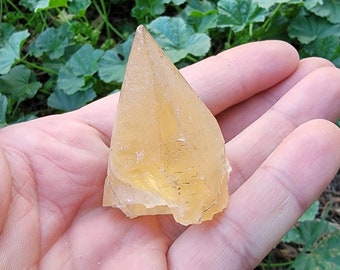 Premium Budget Dogtooth Calcite Crystal (Montana) 50 Grams