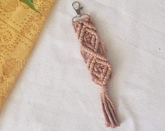 Macrame Keychain | Blush