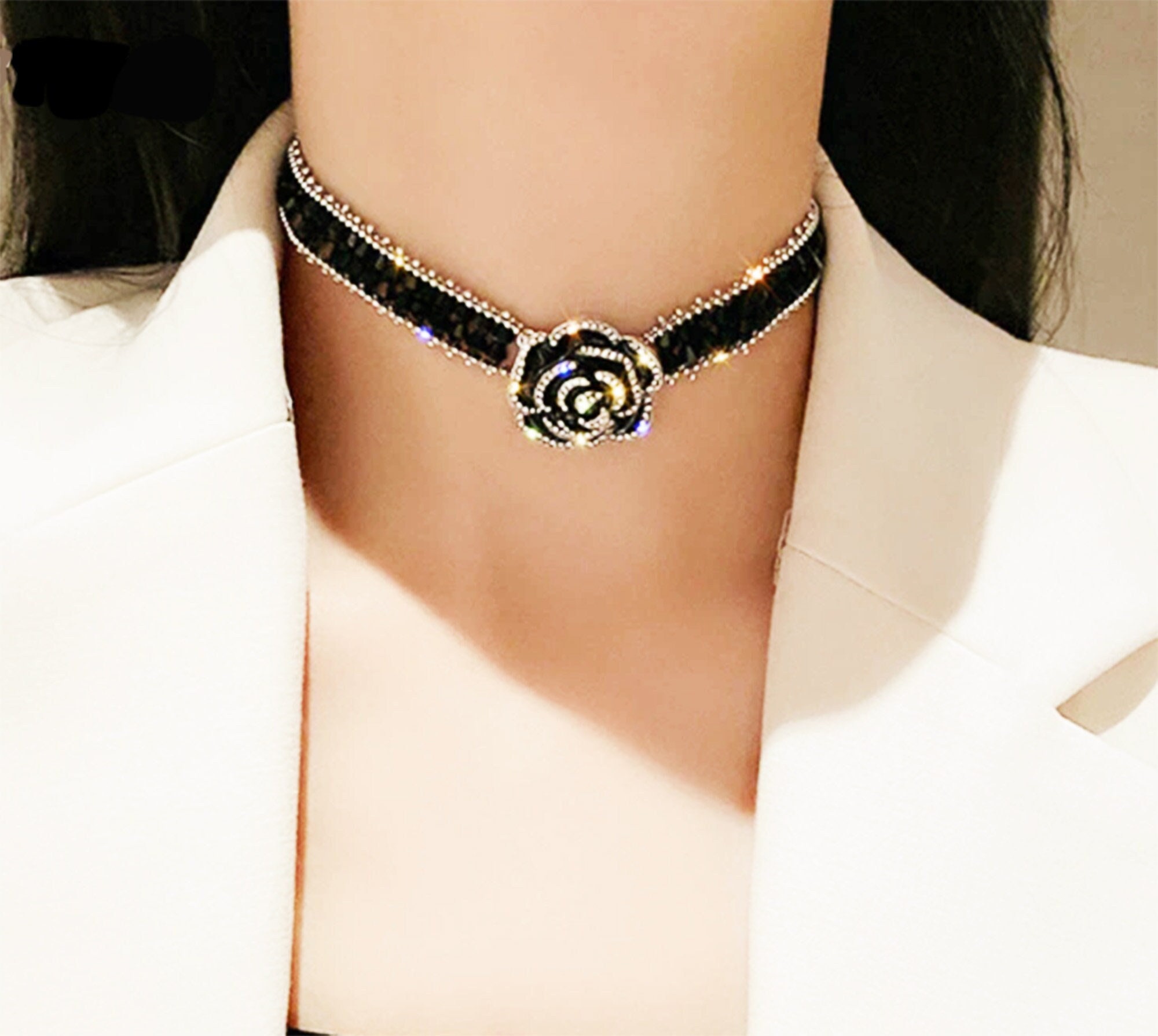 Camellia Choker 