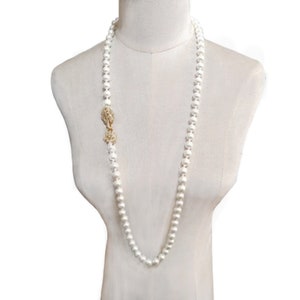 Silver, Gold Exquisite Double Camellia Buckle Hand-Knotted 10mm Pearl Long Necklace Jewelry