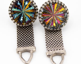 Vintage Silver-Tone Wraparound Cufflinks with Vibrant Kaleidoscope Focal – Mid-Century Mesh Style