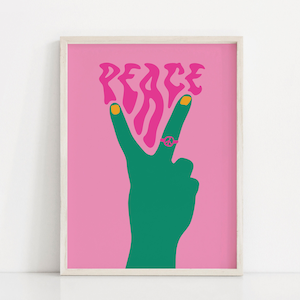 Impressão da arte dos dedos do sinal de paz | gesto de mão do Hippie Pôster | arte de parede retrô verde e rosa | Tipografia Eclética Moderna | Arte da paz bacana