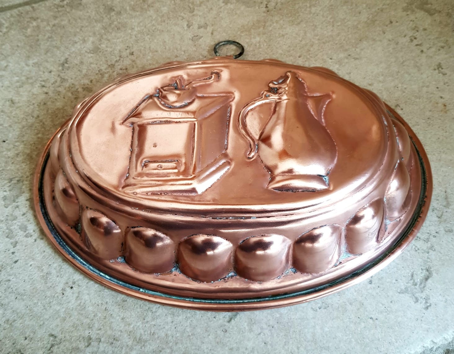 Beau, Antique, de Haute Qualité, Grand, Ovale, Français, en Conserve, Cuivre, Moule à Gâteau avec Mo