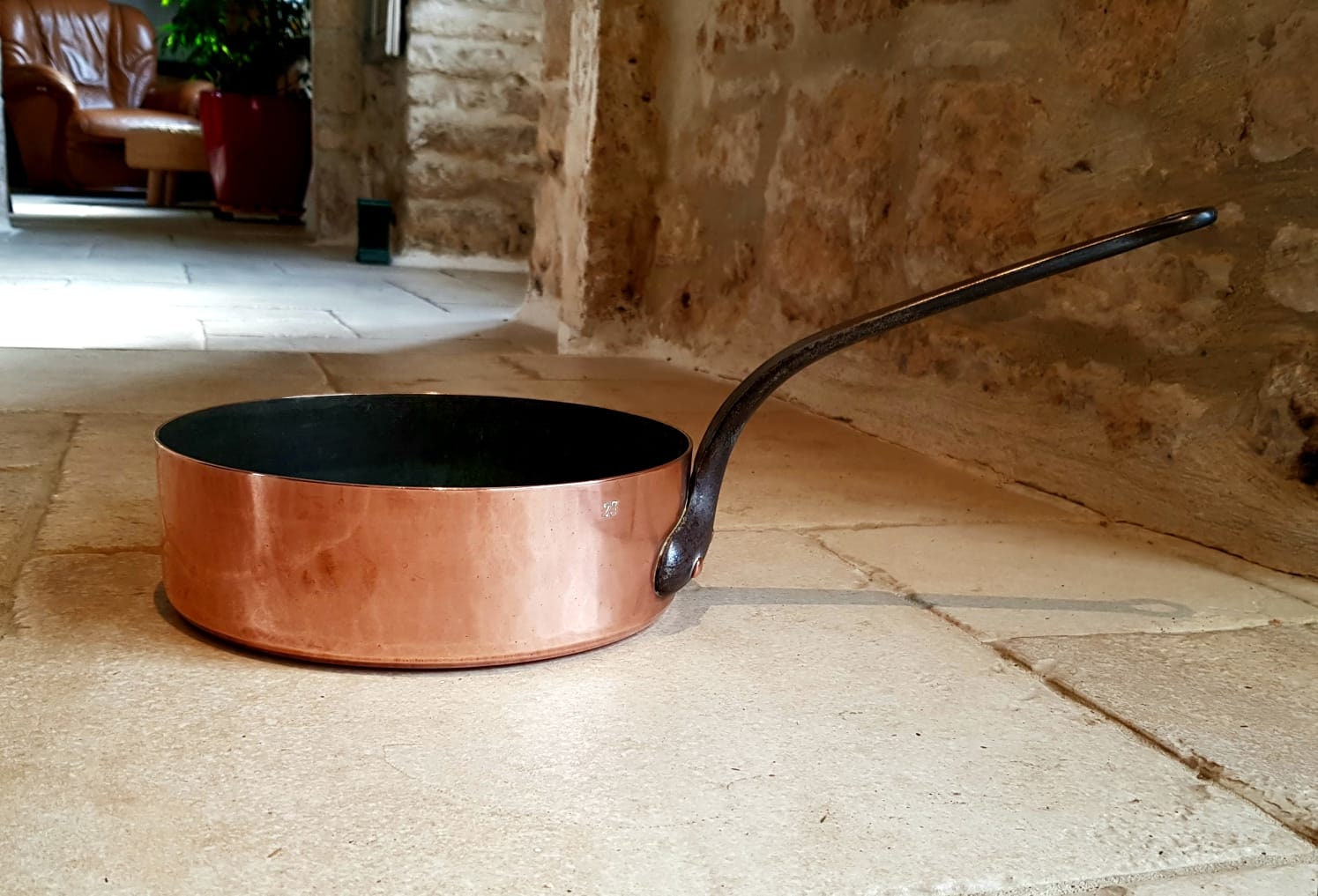 Belle, Grande, Qualité Professionnelle, Vintage, Martelé à La Main, Cuivré Français, Casserole Peu P