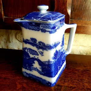 Bellissima teiera/caffettiera vintage in porcellana inglese, blu e bianca, Ringtons Limited Tea Merchants