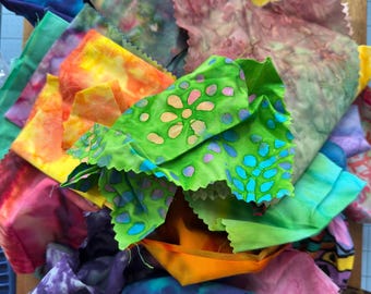 1 lb Fabric Scrap Bundle | Cotton Fabric Remnants | Bright Prints I Tie Dyes and Batiks I Coordinated Quilting Scraps