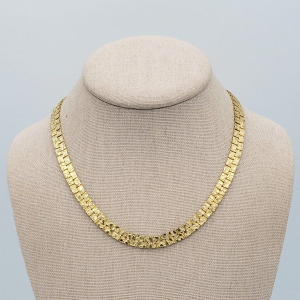 Vintage 18" Gold Tone Nugget Style Chain Necklace Costume Jewelry Retro Statement Classic 1/4" Wide Chrome Textured Snap Lock Clasp