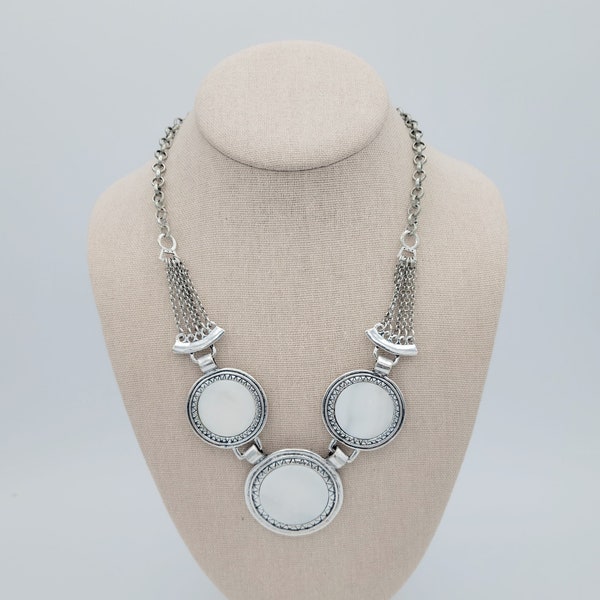 Vintage Silver Tone Chain & Circular Bib Necklace with Mother of Pearl Inlay Costume Jewelry Retro Statement Triple Three Adjustable Circles