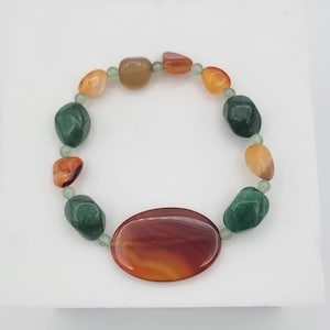 Vintage Agate & Dyed Quartz Beaded Stretch Bracelet Costume Jewelry Retro Statement Accessories Women Brown Green Orange Oval Bohemian