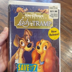 Vintage NOS Sealed 1998 Walt Disney&#39;s Lady & The Tramp Clamshell VHS Home Video New Stock #14673 ISBN 0788812807