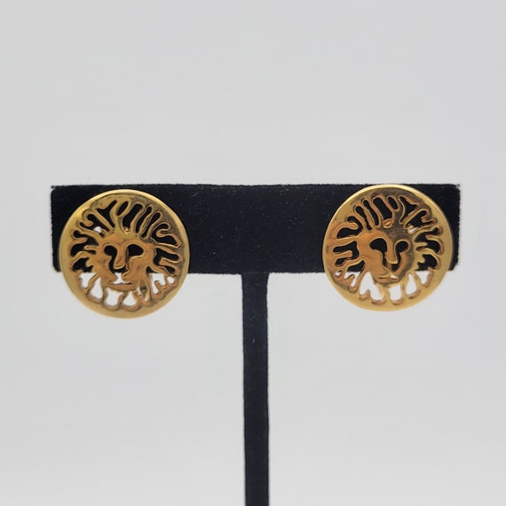 Vintage Anne Klein Gold Tone Round Openwork Lion Head Design Button Stud Clip On Earrings Costume Jewelry Statement Retro Accessories 7/8"