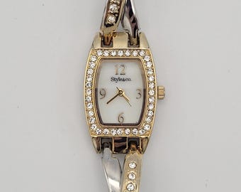 Vintage Style & Co. Two Tone Ladies Watch With Rhinestones  display picture 1