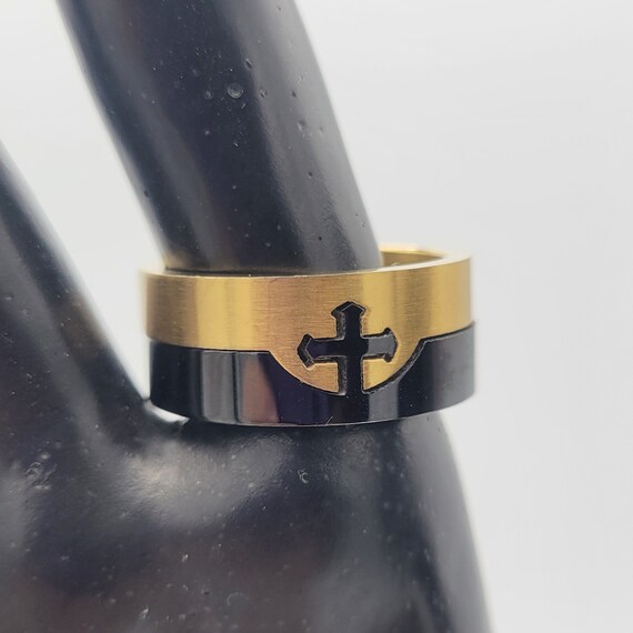 Vintage Black Gunmetal & Gold Tone Celtic Cross Stacked Men's Statement Ring Right Hand Band Costume Jewelry US 11 Mixed Metals 4.4 MM