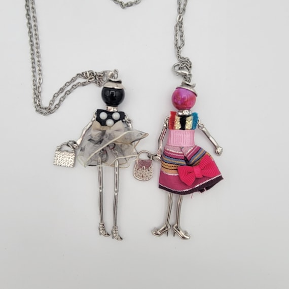 Vintage Silver Tone Atriculated Women in Dresses Pendant Necklaces with Cable Chain Costume Jewelry Retro Statement Women 29" Long