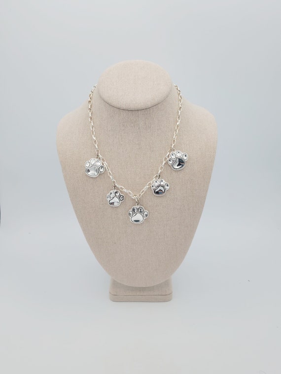Vintage Best Brand Silver Tone Chain Necklace with 5 Paw Print Dangle Pendants Costume Jewelry Statement Women Retro Cat Dog Animal Charms
